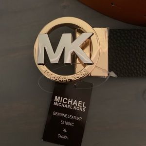 NWT Michael Kors reversible belt XL